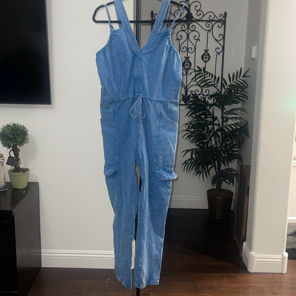 FATE Soft Cotton Denim like Cargo Jumper Deep V double straps tie waistband Sz M